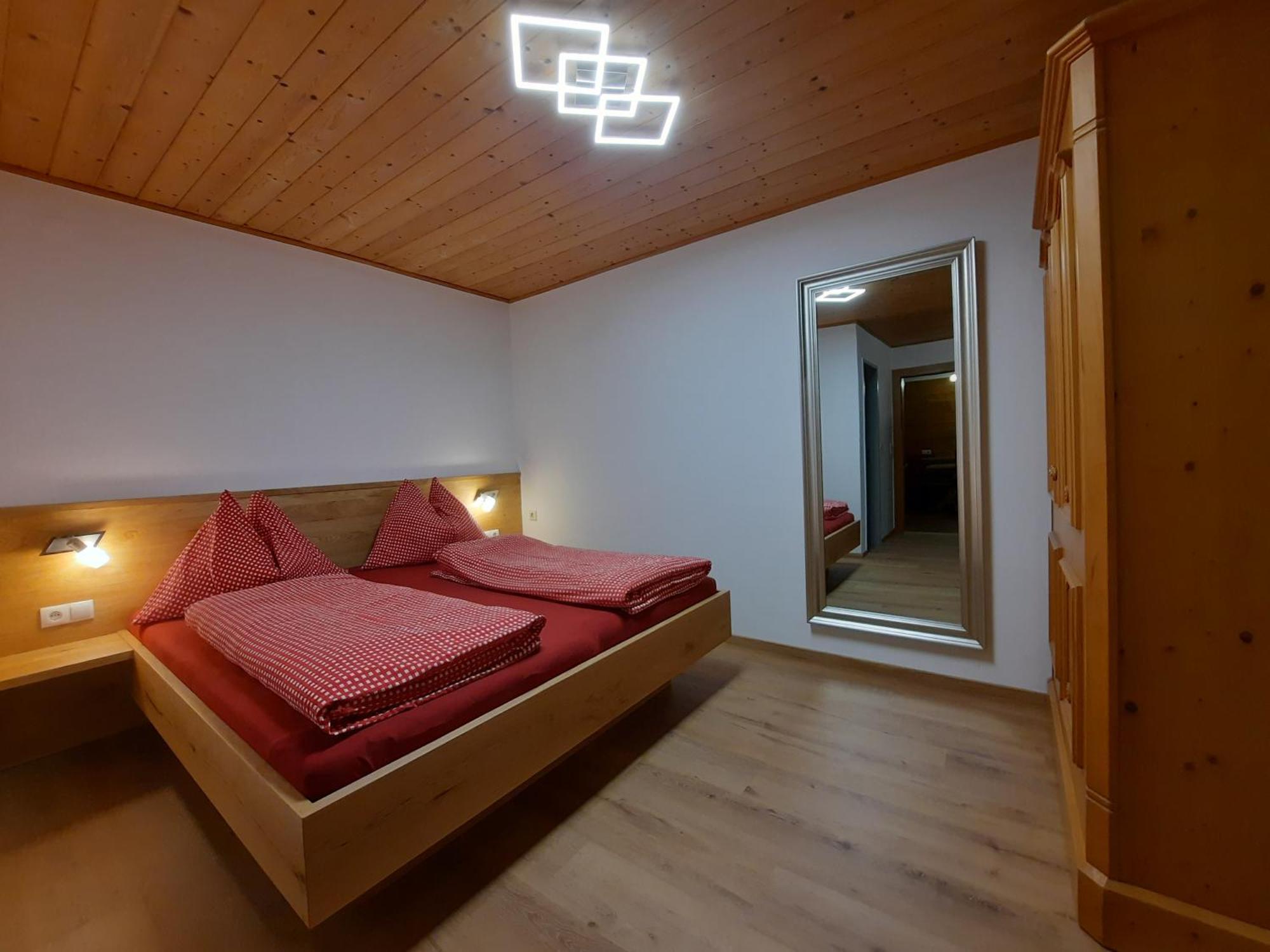 Haus Traninger Apartment Flachau Room photo